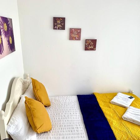 2-Bedrooms Modern Apartment Next To Velodrome, Lounge, Balcony, Parking, Abba Londra Dış mekan fotoğraf