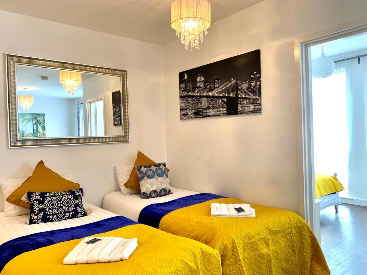 2-Bedrooms Modern Apartment Next To Velodrome, Lounge, Balcony, Parking, Abba Londra Dış mekan fotoğraf