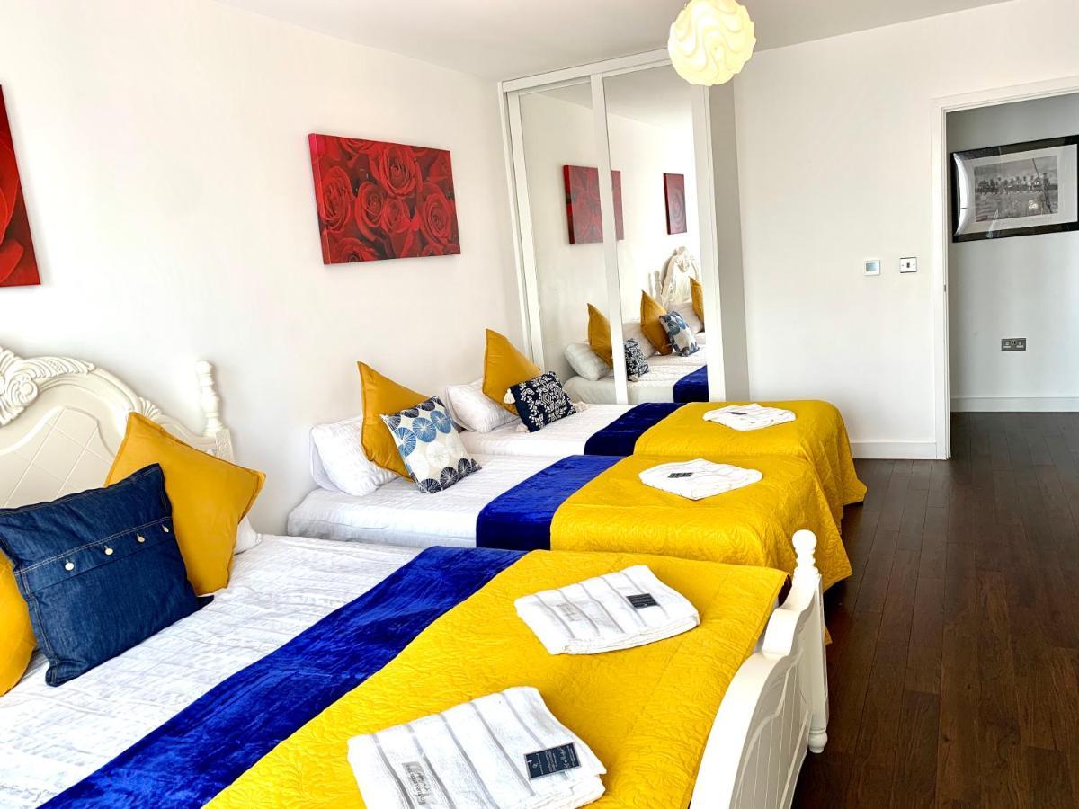 2-Bedrooms Modern Apartment Next To Velodrome, Lounge, Balcony, Parking, Abba Londra Dış mekan fotoğraf