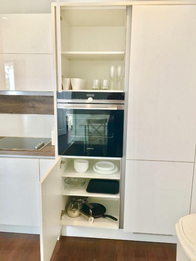 2-Bedrooms Modern Apartment Next To Velodrome, Lounge, Balcony, Parking, Abba Londra Dış mekan fotoğraf
